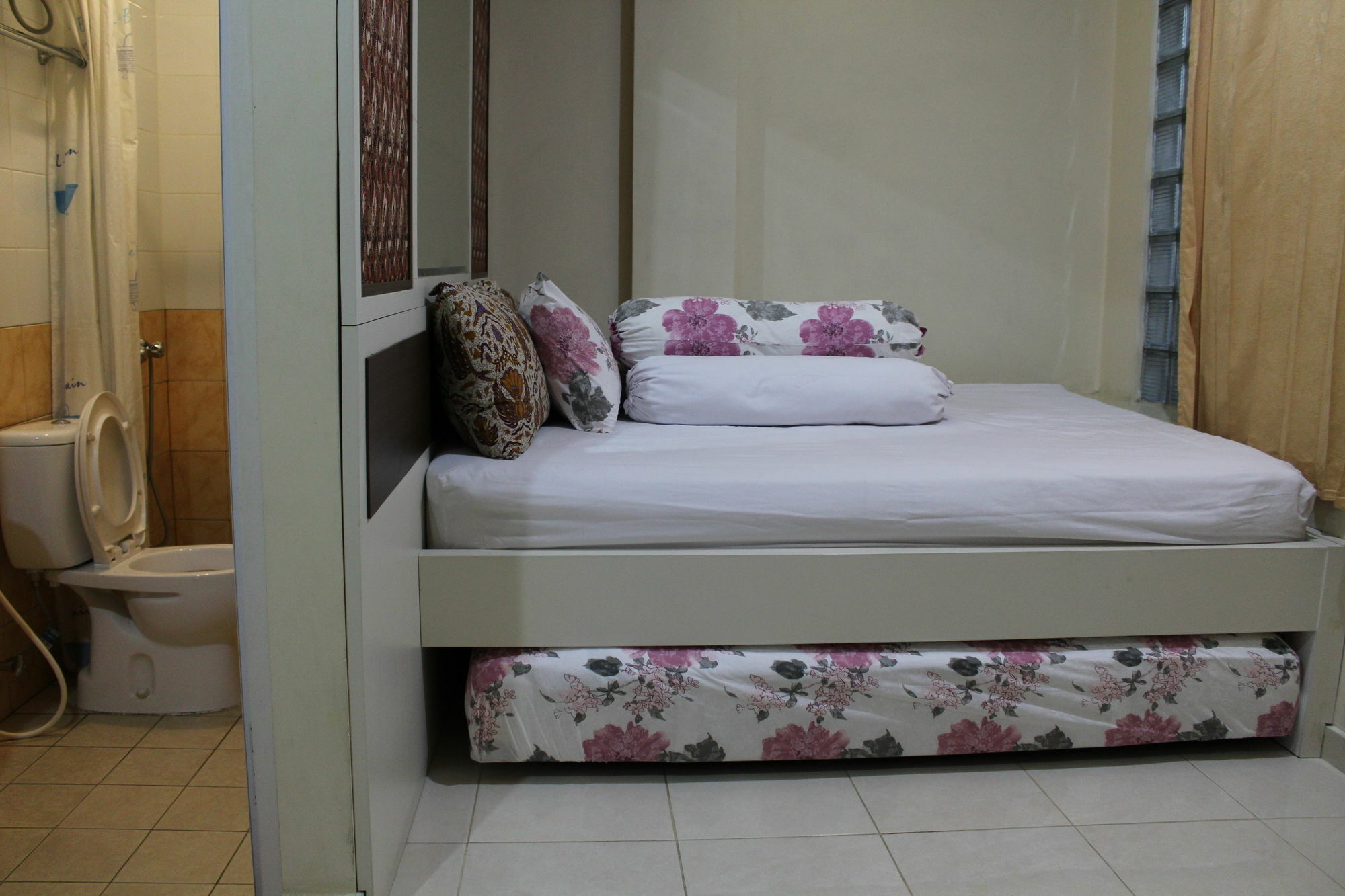 Kantos Guest House Jakarta Ngoại thất bức ảnh