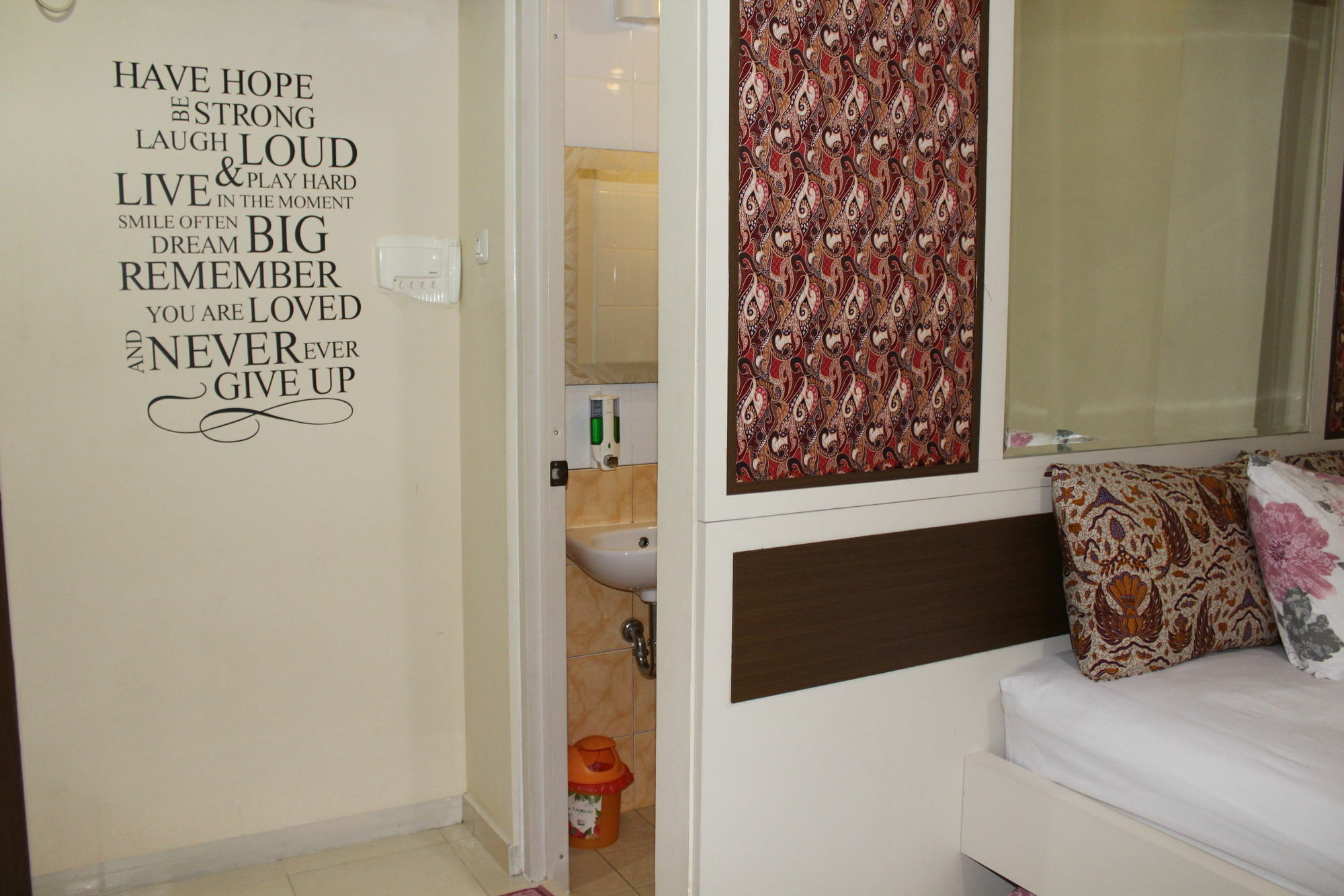 Kantos Guest House Jakarta Ngoại thất bức ảnh