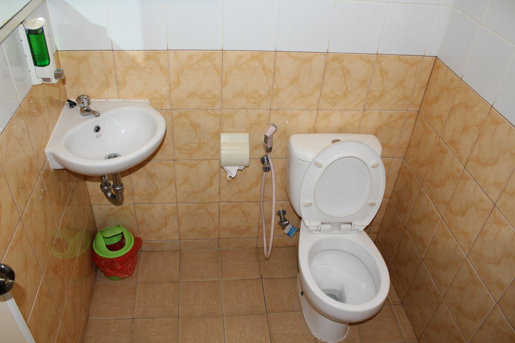 Kantos Guest House Jakarta Ngoại thất bức ảnh