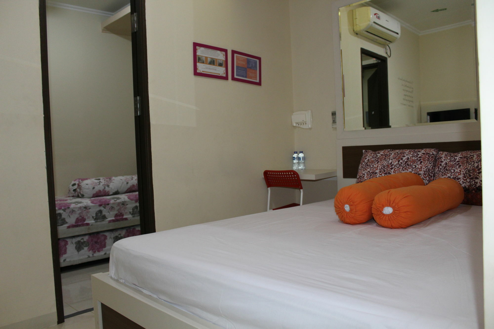 Kantos Guest House Jakarta Ngoại thất bức ảnh
